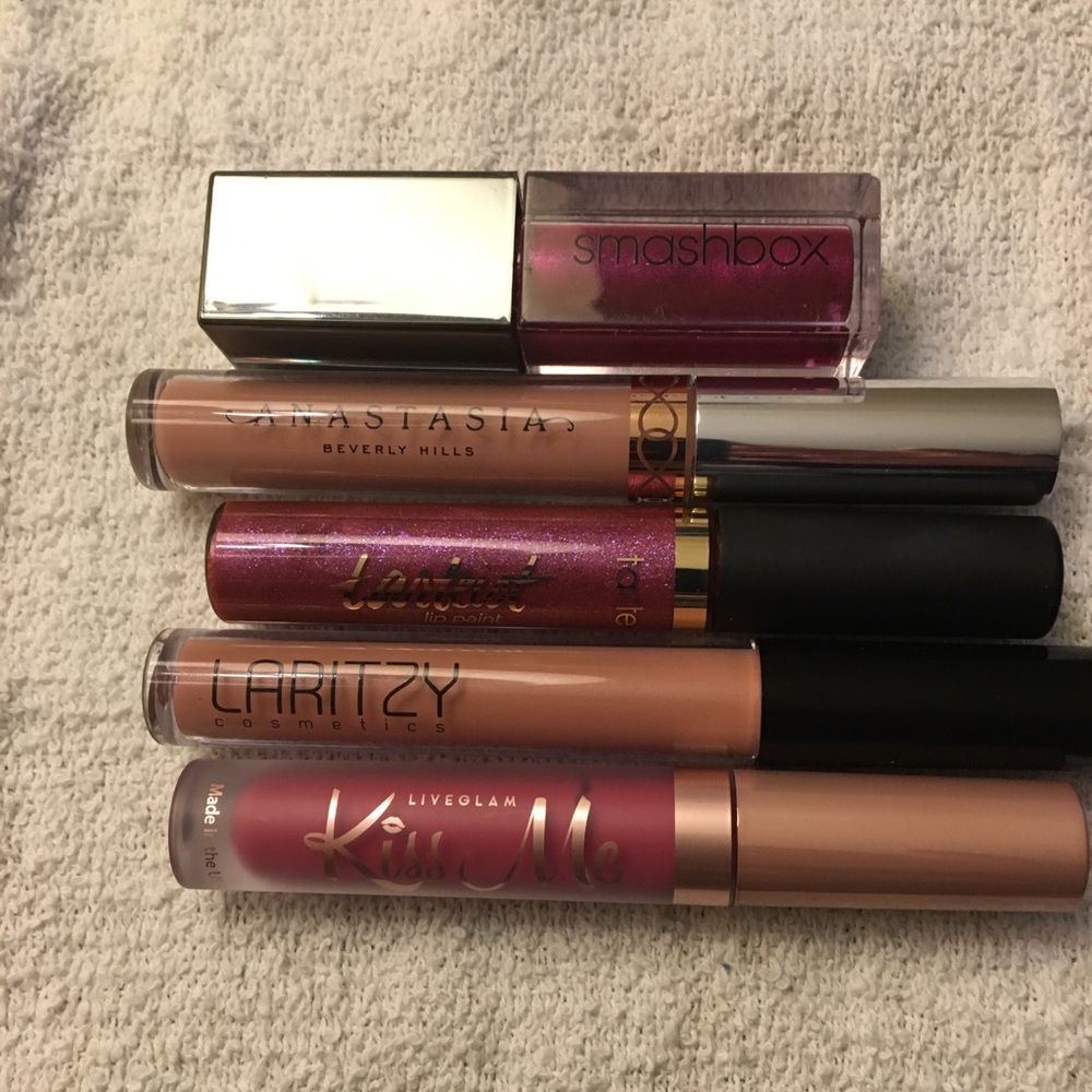 Liquid Lipstick bundle.